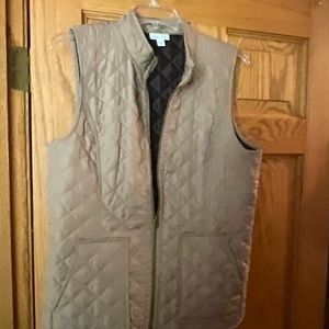 J Jill light weight quilted vest